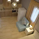 Apart Otel Ammos Glífa